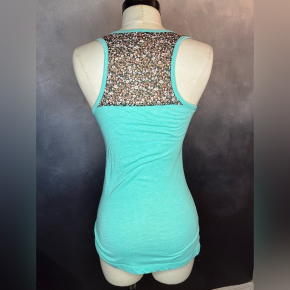 🌸 Mossimo Supply Co. Tank Top - Size Small 🌸 - Picture 4 of 8